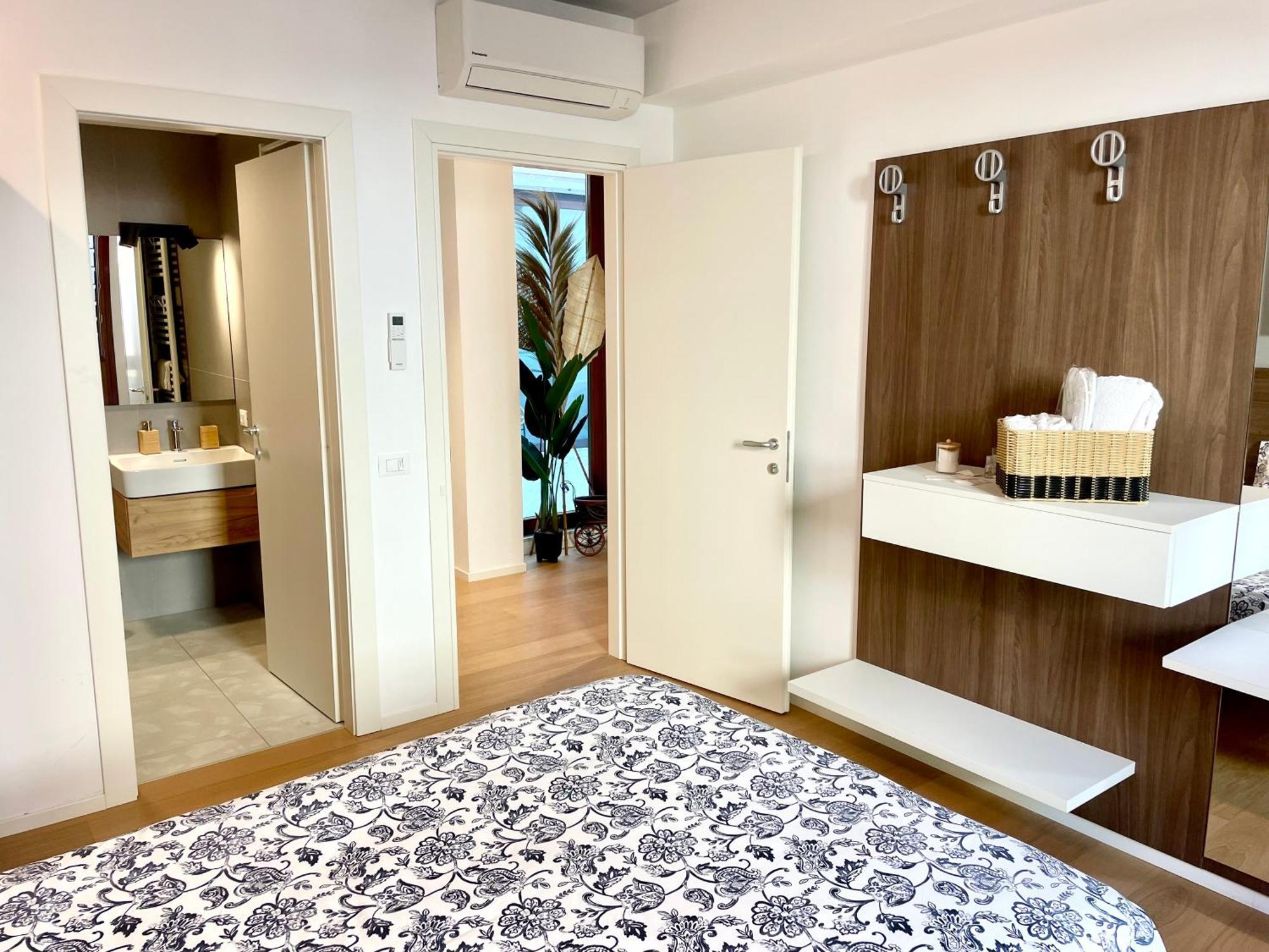 Locatelli Apartments - Patio Living "Cordyline" Падуа Екстериор снимка